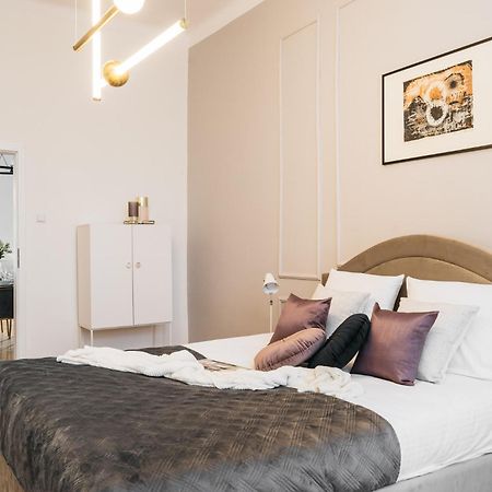 Luna Apartment - Loftaffair Краков Экстерьер фото