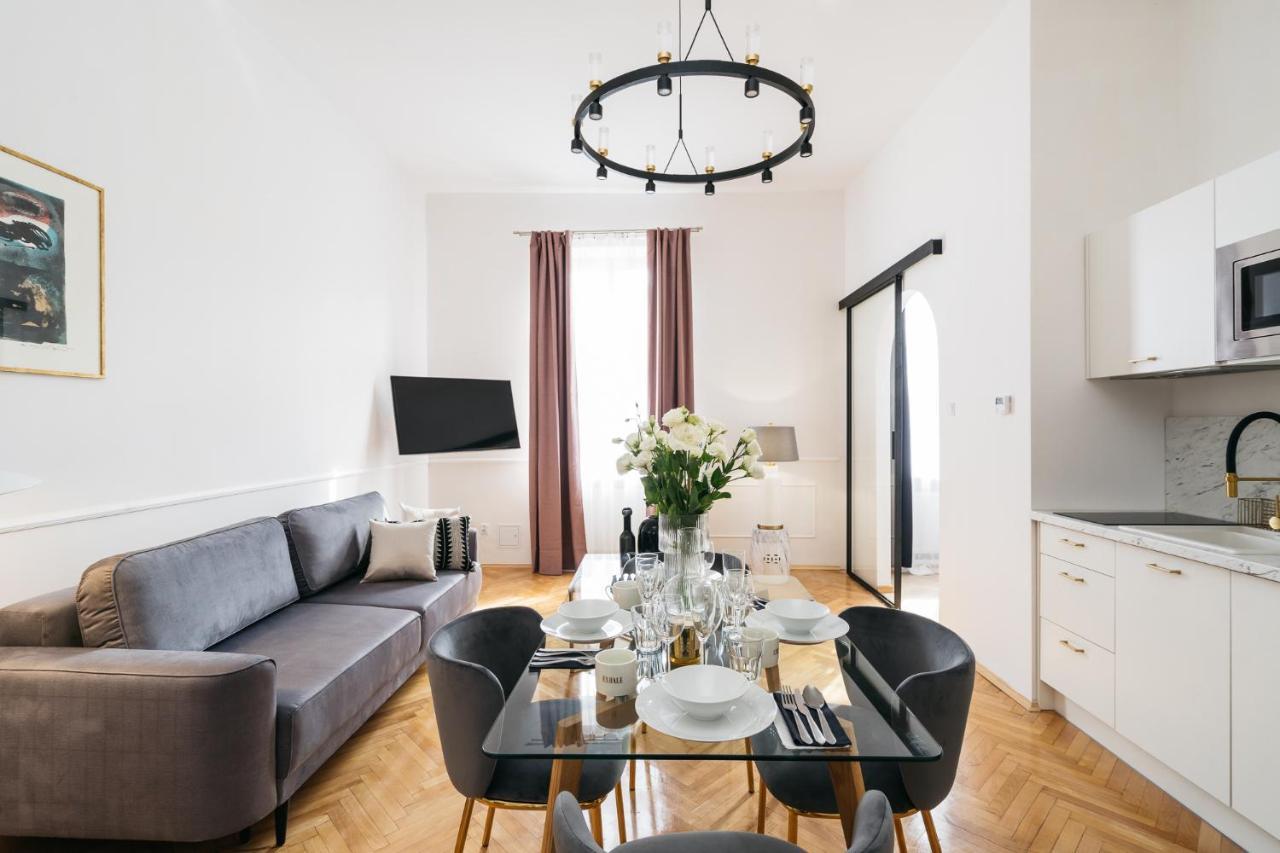 Luna Apartment - Loftaffair Краков Экстерьер фото