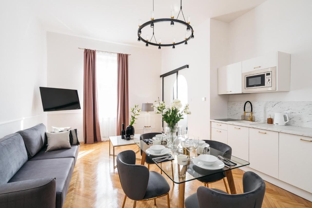 Luna Apartment - Loftaffair Краков Экстерьер фото