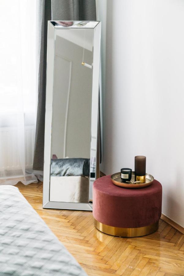 Luna Apartment - Loftaffair Краков Экстерьер фото